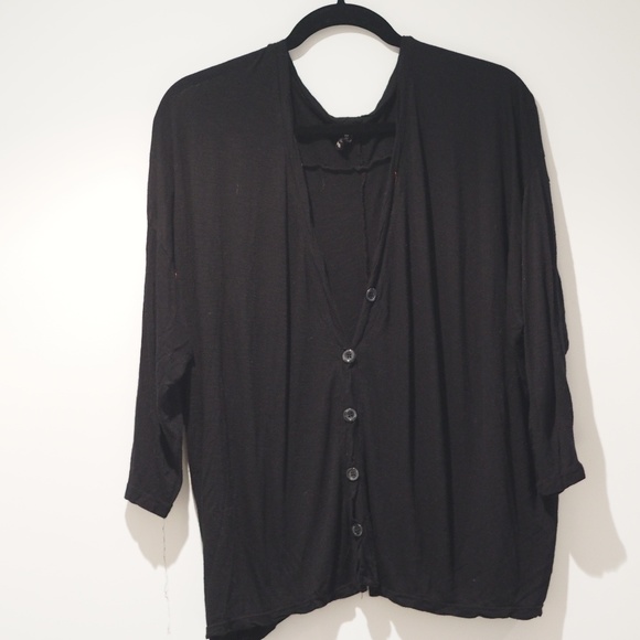 Button down - Picture 1 of 5